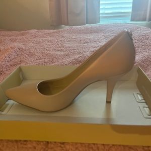 Michael Kors Leather Pump